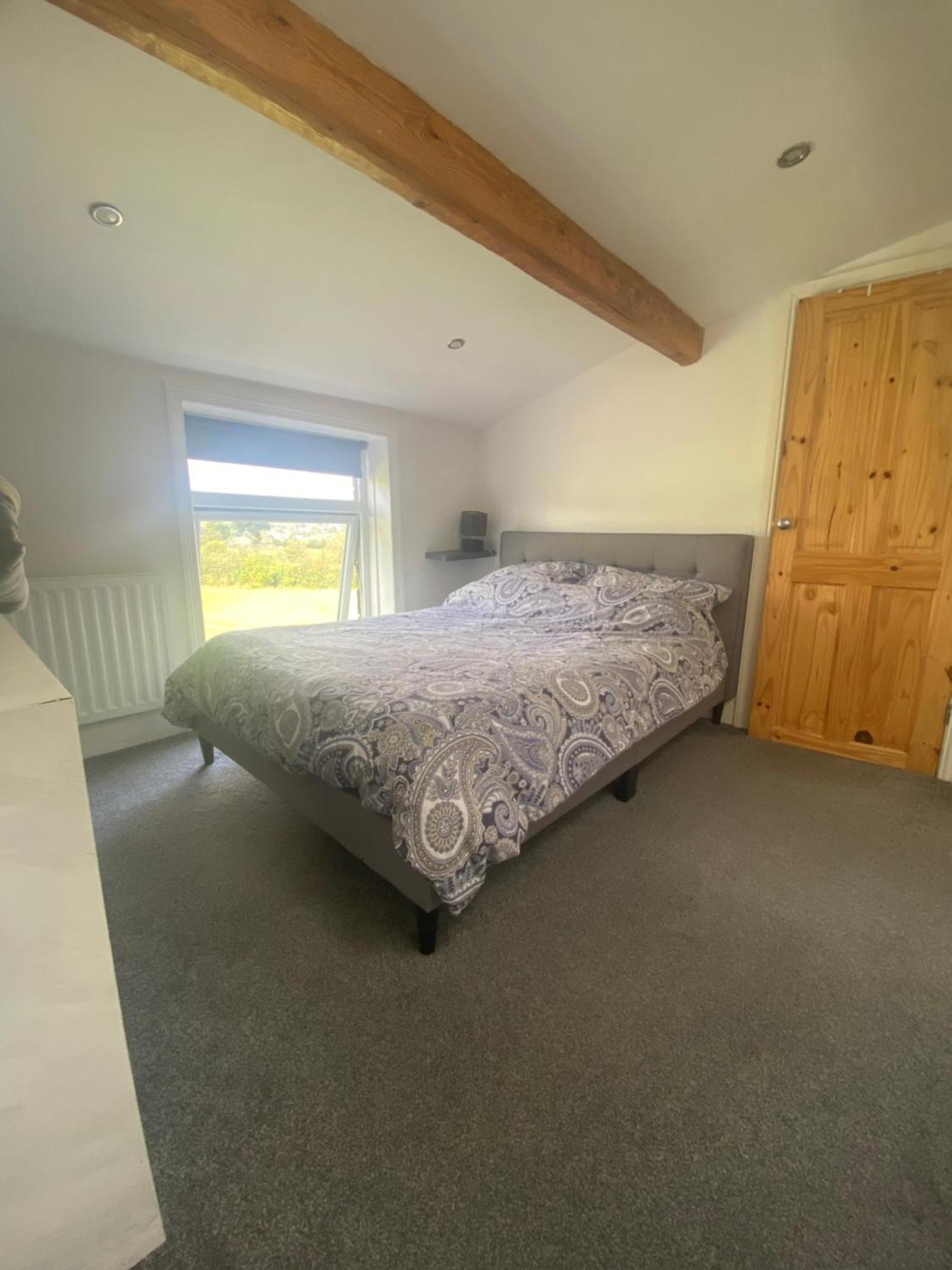 Park View Cottage Liversedge Exterior photo